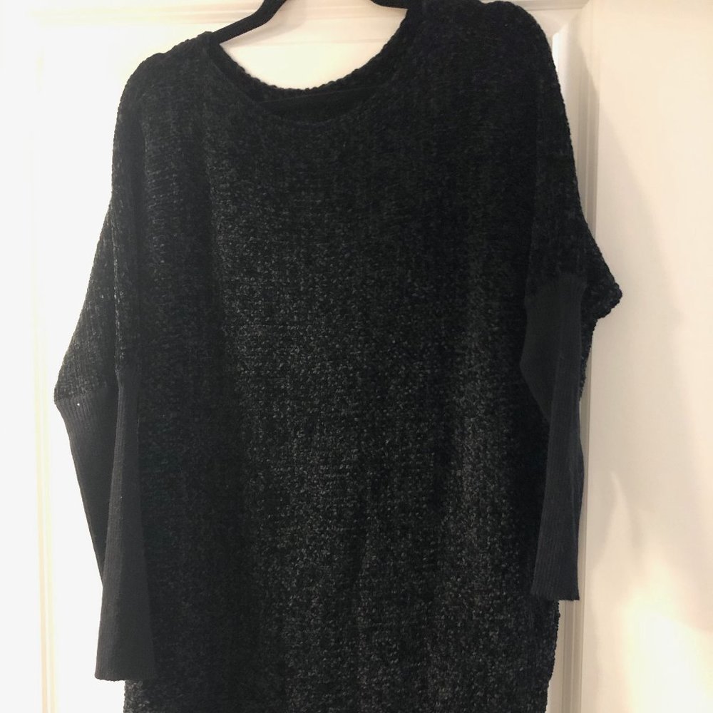 Black Chenille w/ Cuffed Arms M/L